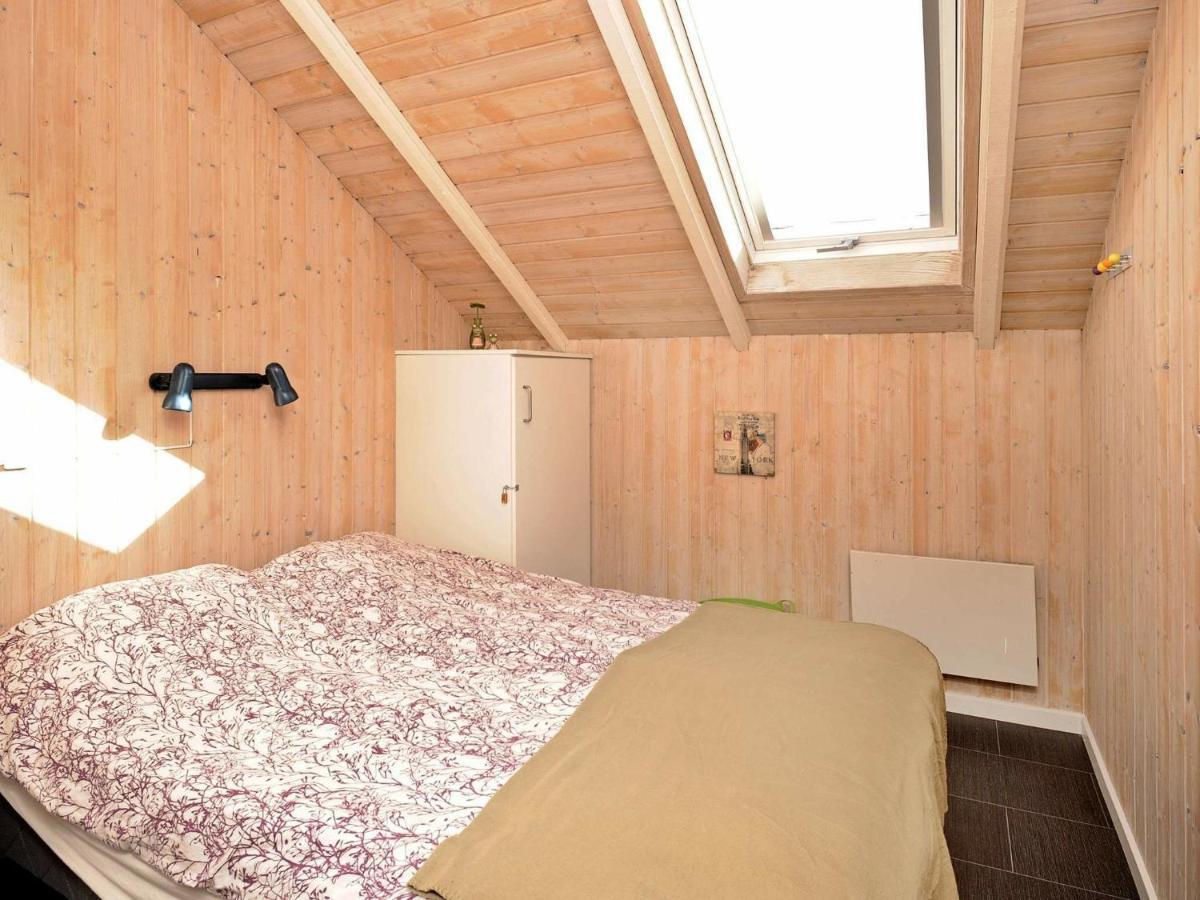 8 Person Holiday Home In Hejls Camera foto