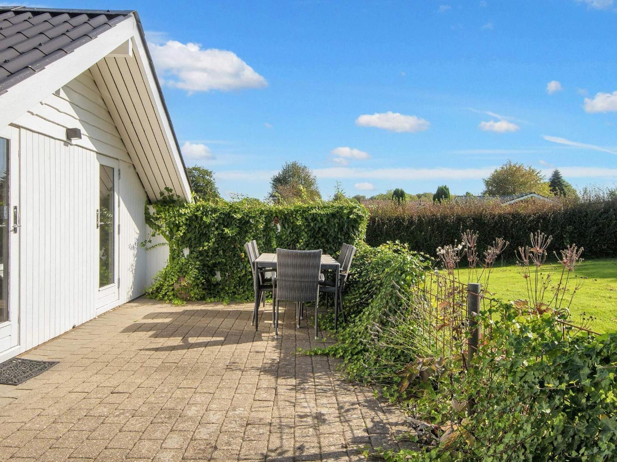 8 Person Holiday Home In Hejls Esterno foto